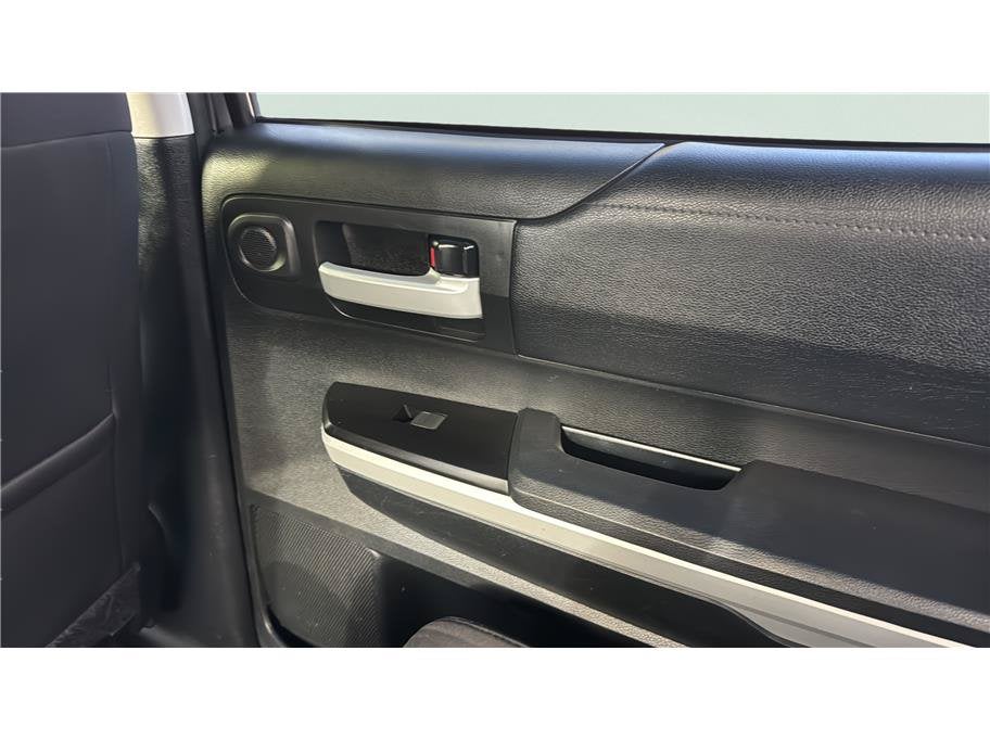 2018 Toyota Tundra 2WD SR5