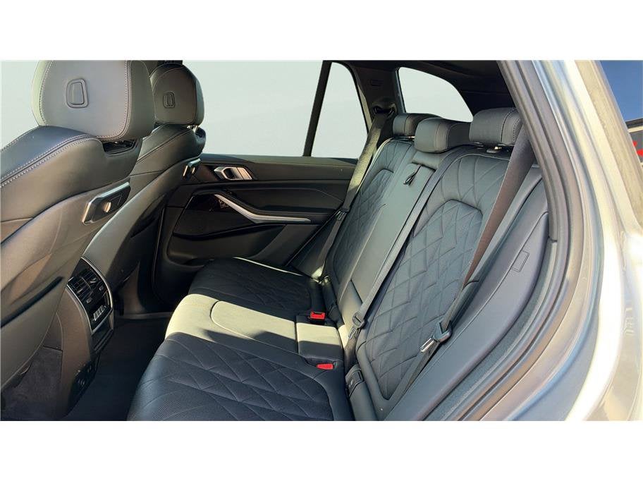 2024 BMW X5 xDrive50e