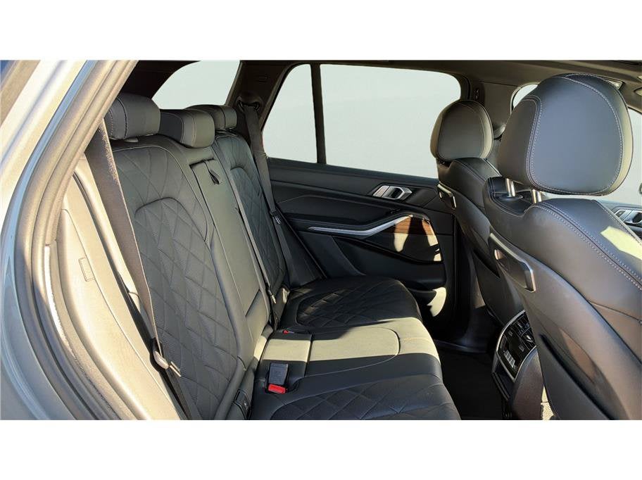 2024 BMW X5 xDrive50e