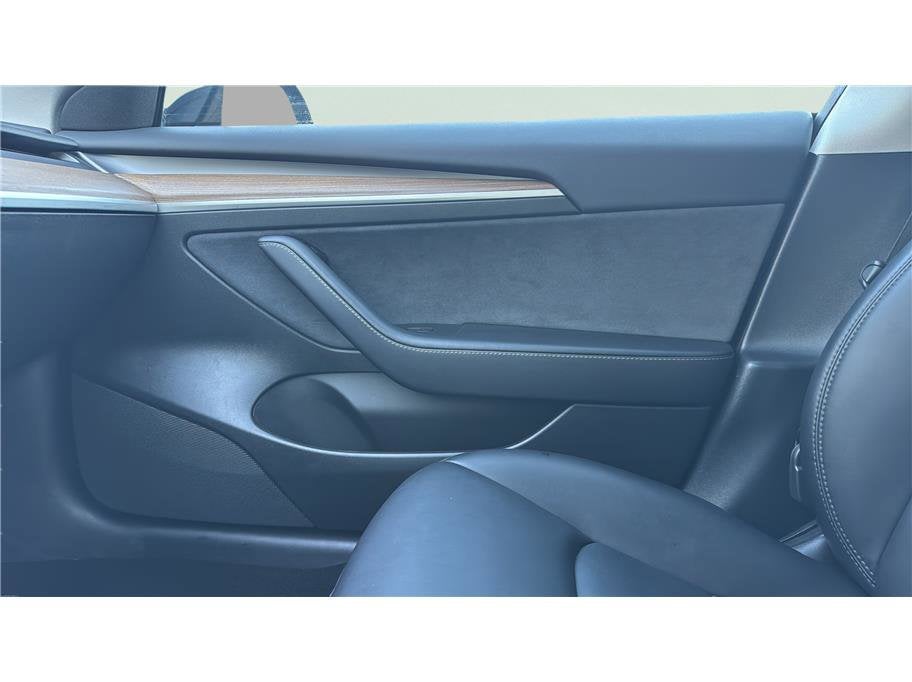 2022 Tesla Model 3 Standard Sedan 4D