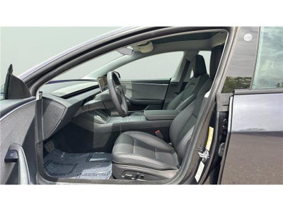 2025 Tesla Model 3 Long Range Sedan 4D