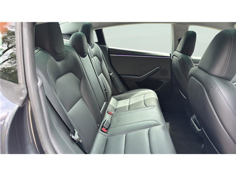 2025 Tesla Model 3 Long Range Sedan 4D