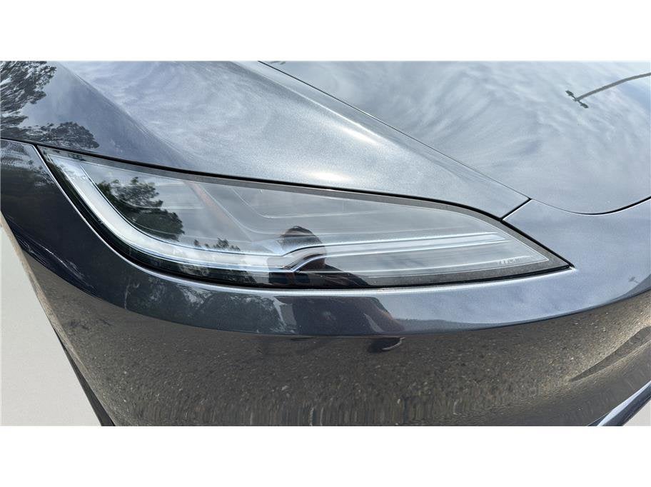 2025 Tesla Model 3 Long Range Sedan 4D