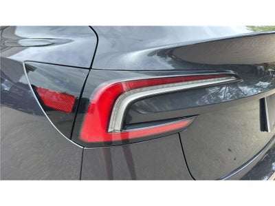 2025 Tesla Model 3 Long Range Sedan 4D