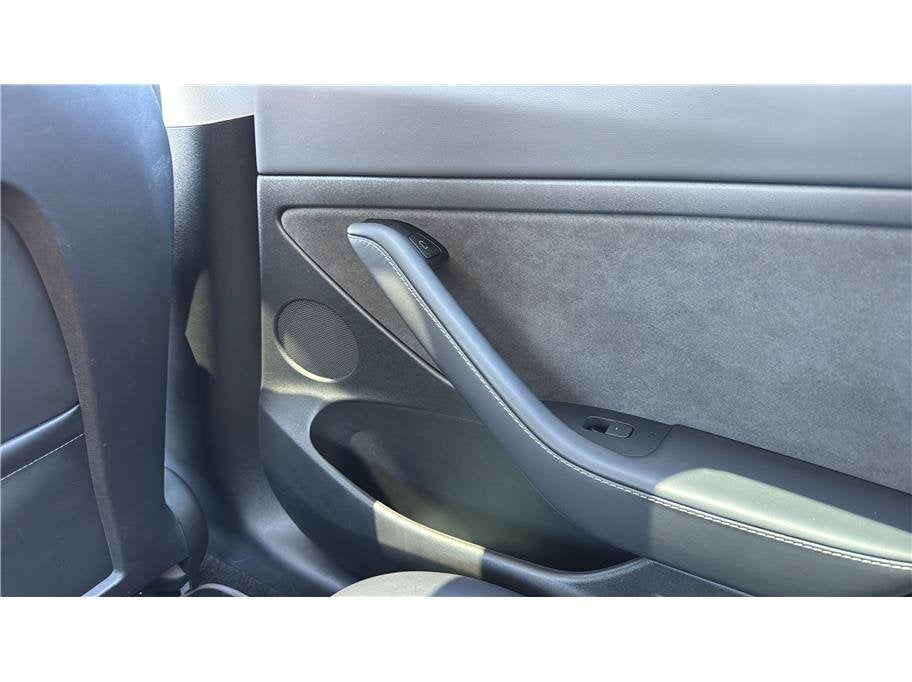2023 Tesla Model 3 Standard Sedan 4D