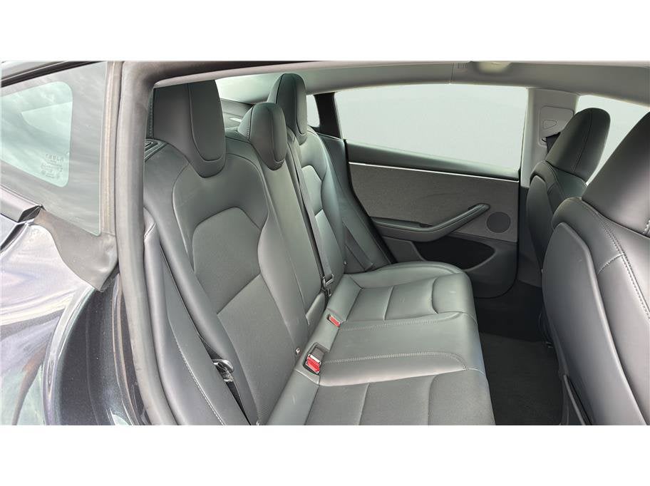 2025 Tesla Model 3 Long Range Sedan 4D