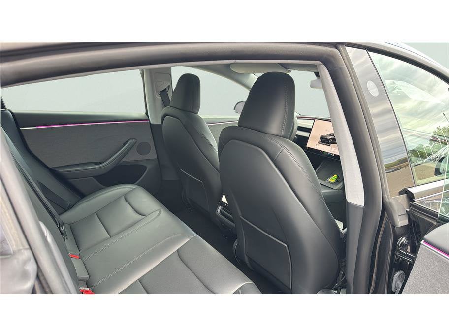 2025 Tesla Model 3 Long Range Sedan 4D