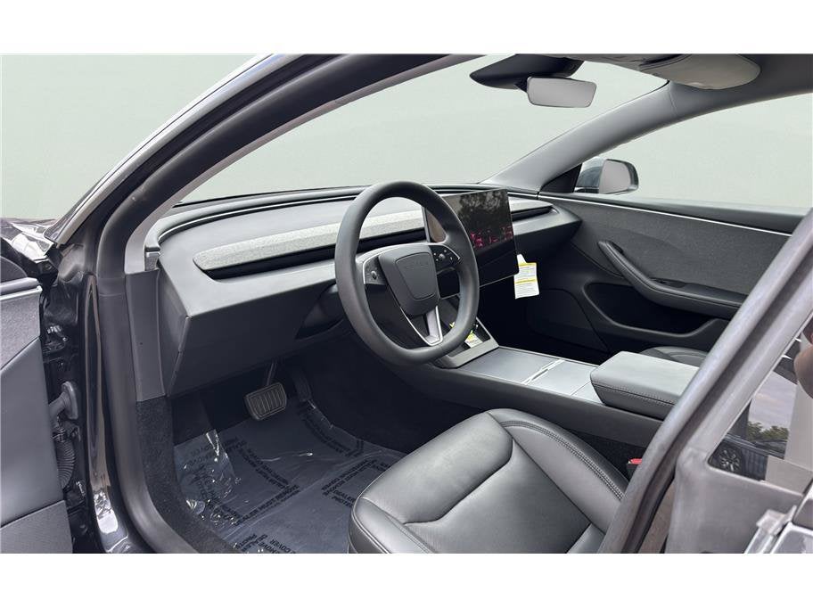 2025 Tesla Model 3 Long Range Sedan 4D