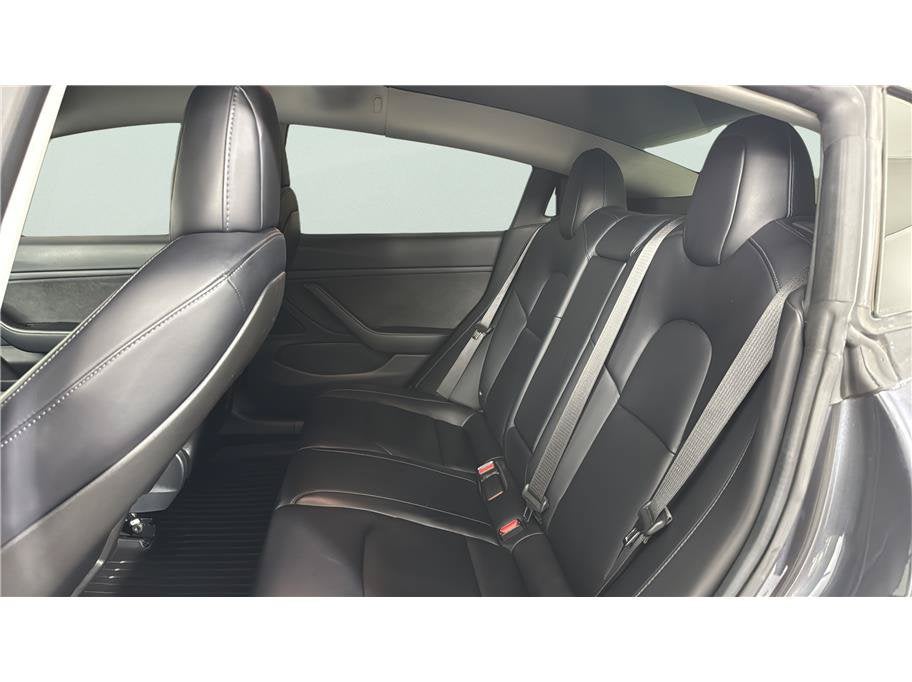 2018 Tesla Model 3 Long Range Sedan 4D