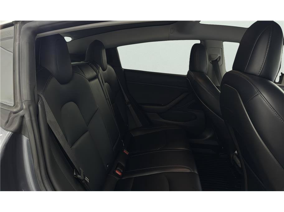 2018 Tesla Model 3 Long Range Sedan 4D