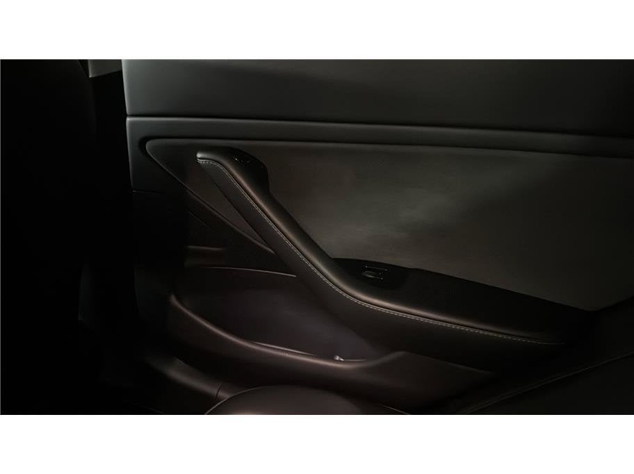 2018 Tesla Model 3 Long Range Sedan 4D