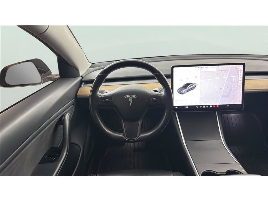 2018 Tesla Model 3 Long Range Sedan 4D