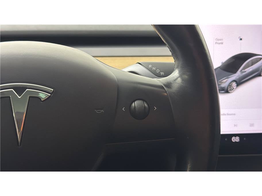 2018 Tesla Model 3 Long Range Sedan 4D