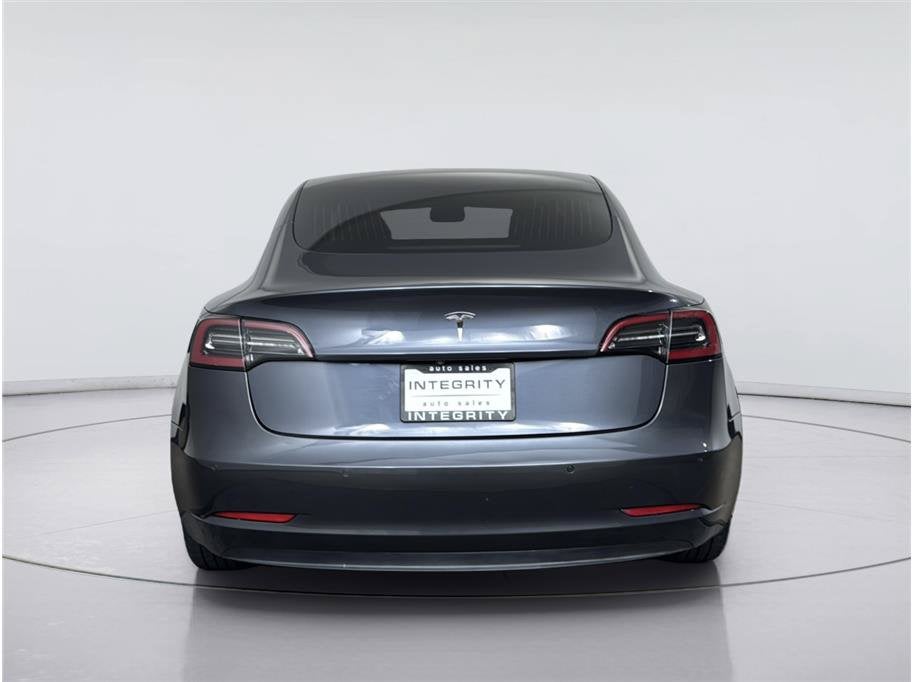 2018 Tesla Model 3 Long Range Sedan 4D