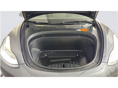 2018 Tesla Model 3 Long Range Sedan 4D