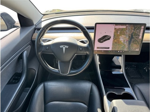 2019 Tesla Model 3 Standard Range Sedan 4D