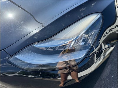 2019 Tesla Model 3 Standard Range Sedan 4D