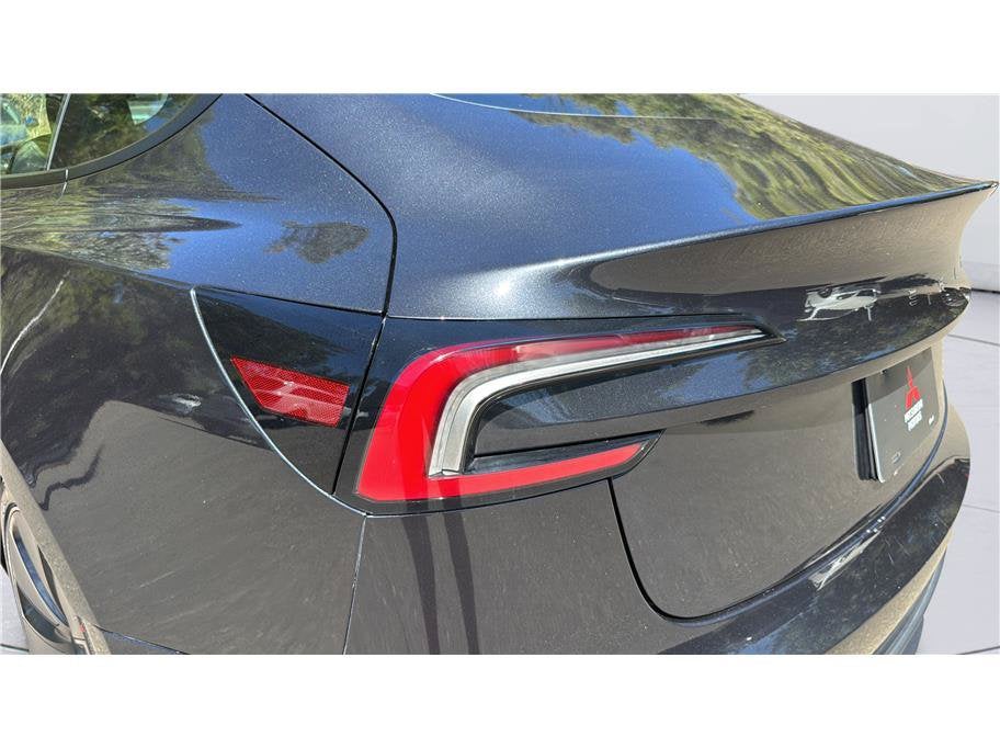 2025 Tesla Model 3 Long Range Sedan 4D