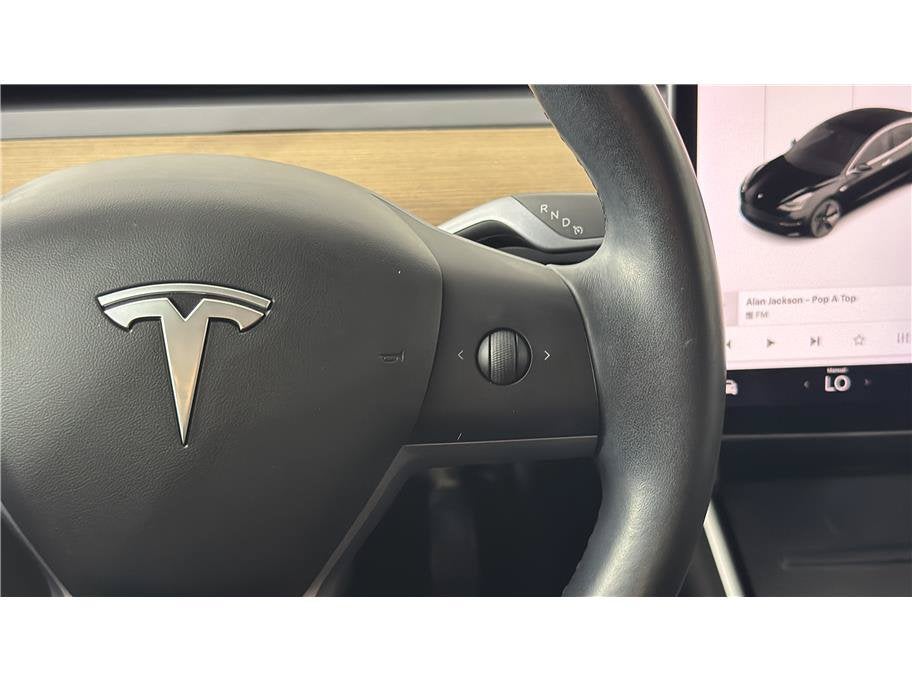 2019 Tesla Model 3 Standard Range Plus Sedan 4D