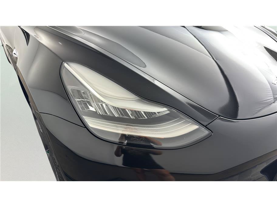 2019 Tesla Model 3 Standard Range Plus Sedan 4D
