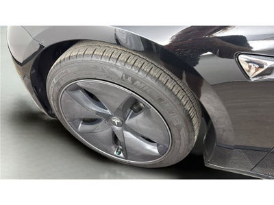 2019 Tesla Model 3 Standard Range Plus Sedan 4D