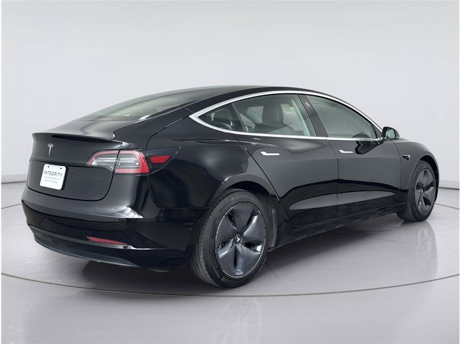 2019 Tesla Model 3 Standard Range Plus Sedan 4D