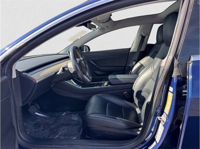 2019 Tesla Model 3 Standard Range Plus Sedan 4D