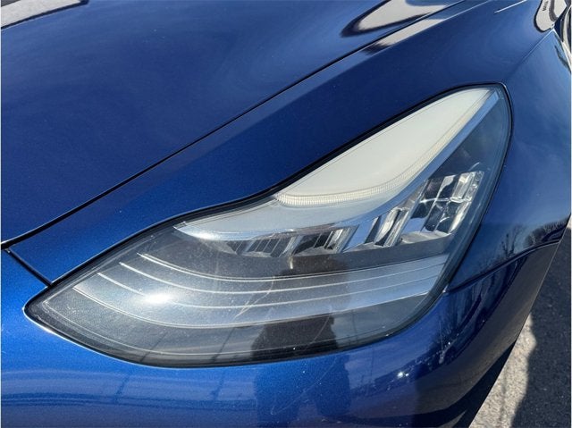 2019 Tesla Model 3 Standard Range Plus Sedan 4D