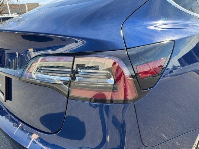 2019 Tesla Model 3 Standard Range Plus Sedan 4D