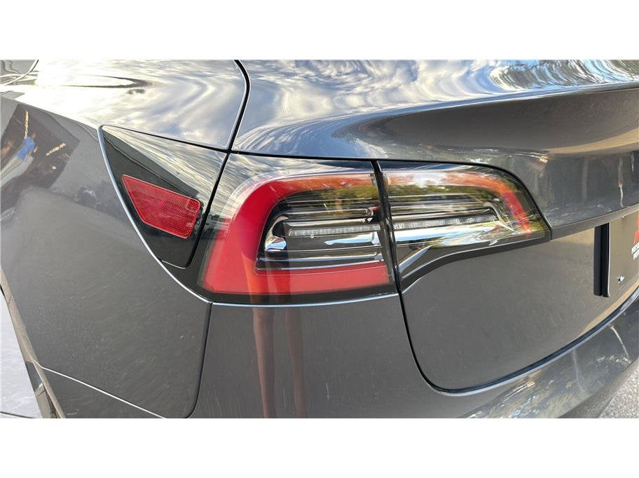 2023 Tesla Model 3 Standard Sedan 4D