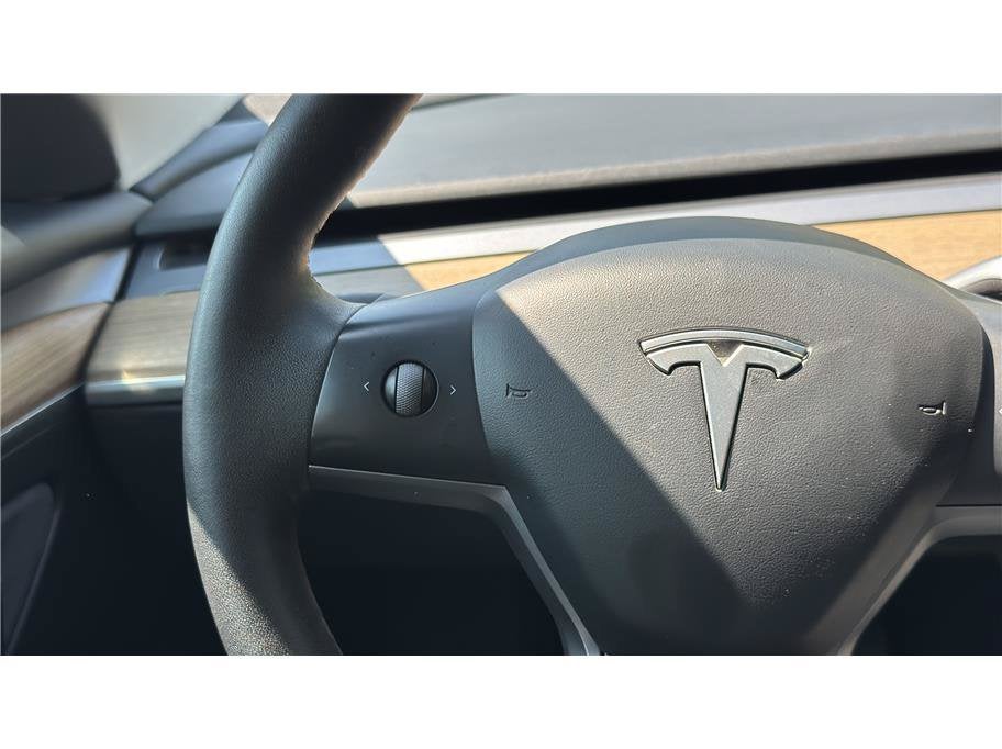 2023 Tesla Model 3 Standard Sedan 4D