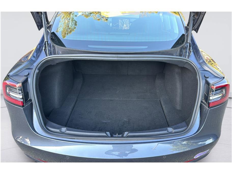 2019 Tesla Model 3 Long Range Sedan 4D