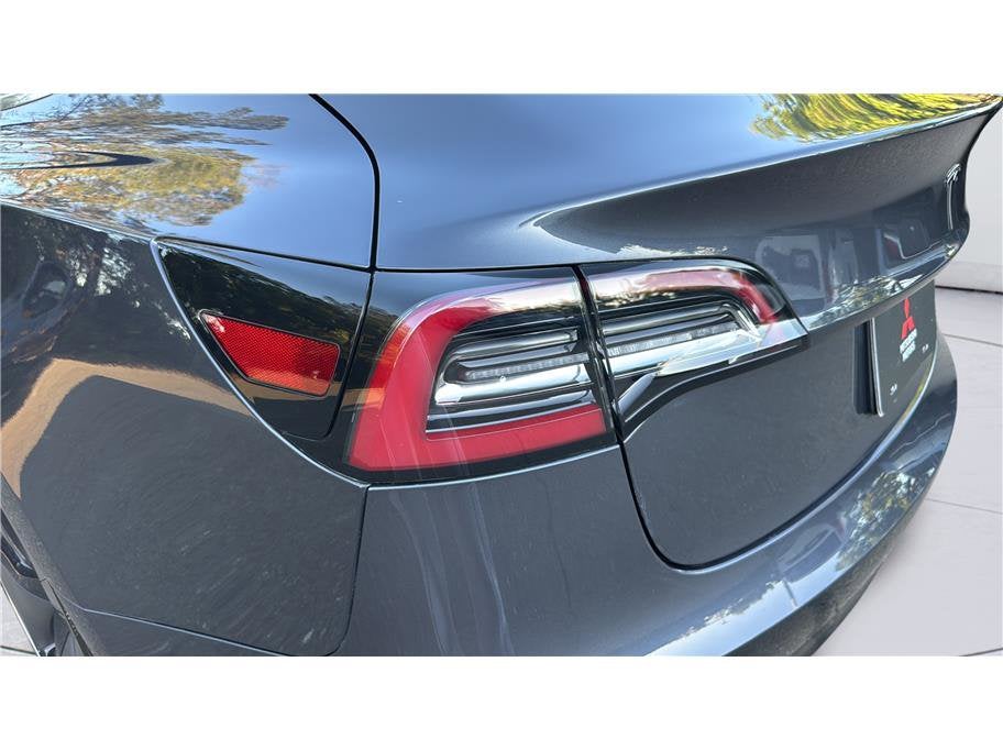 2019 Tesla Model 3 Long Range Sedan 4D