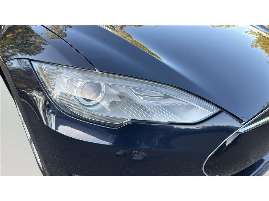 2013 Tesla Model S Sedan 4D