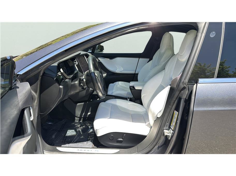 2020 Tesla Model S Long Range Plus