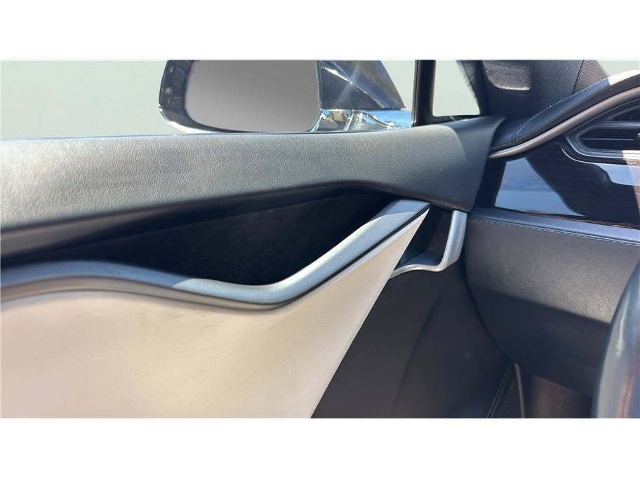 2020 Tesla Model S Long Range Plus
