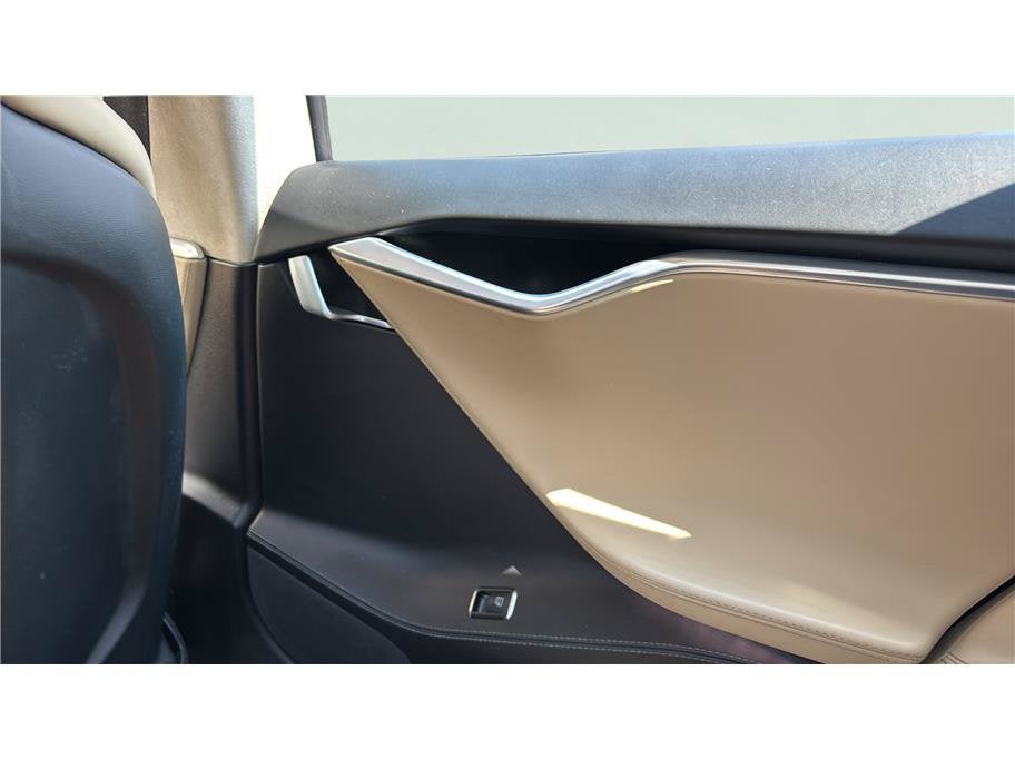 2016 Tesla Model S Lifetime Full Self Driving