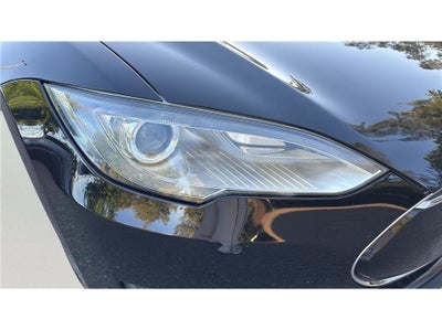 2016 Tesla Model S 85D Sedan 4D