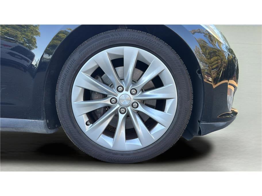 2016 Tesla Model S 85D Sedan 4D