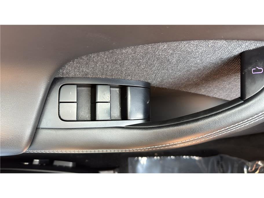 2022 Tesla Model S Long Range Sedan 4D