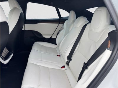 2022 Tesla Model S Long Range Sedan 4D