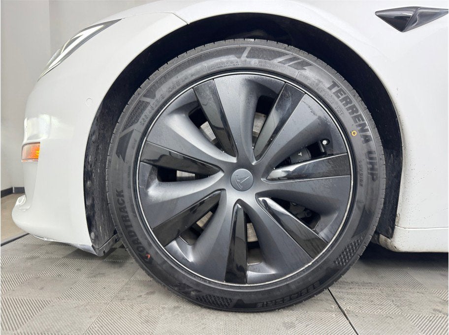 2022 Tesla Model S Long Range Sedan 4D