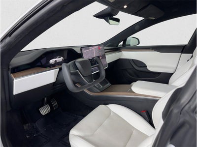 2022 Tesla Model S Long Range Sedan 4D