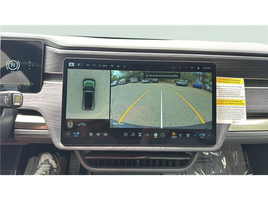 2025 Rivian R1S Adventure
