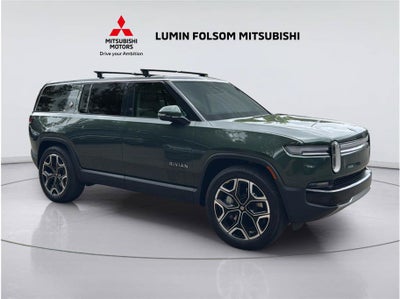 2025 Rivian R1S Adventure