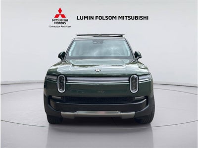 2025 Rivian R1S Adventure