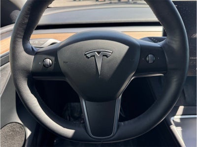 2023 Tesla Model Y Long Range Sport Utility 4D