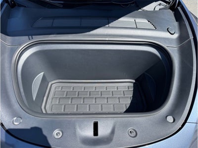 2023 Tesla Model Y Long Range Sport Utility 4D