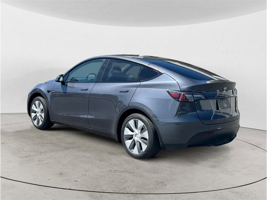 2023 Tesla Model Y Long Range Sport Utility 4D