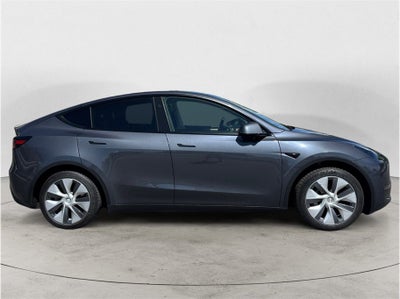 2023 Tesla Model Y Long Range Sport Utility 4D